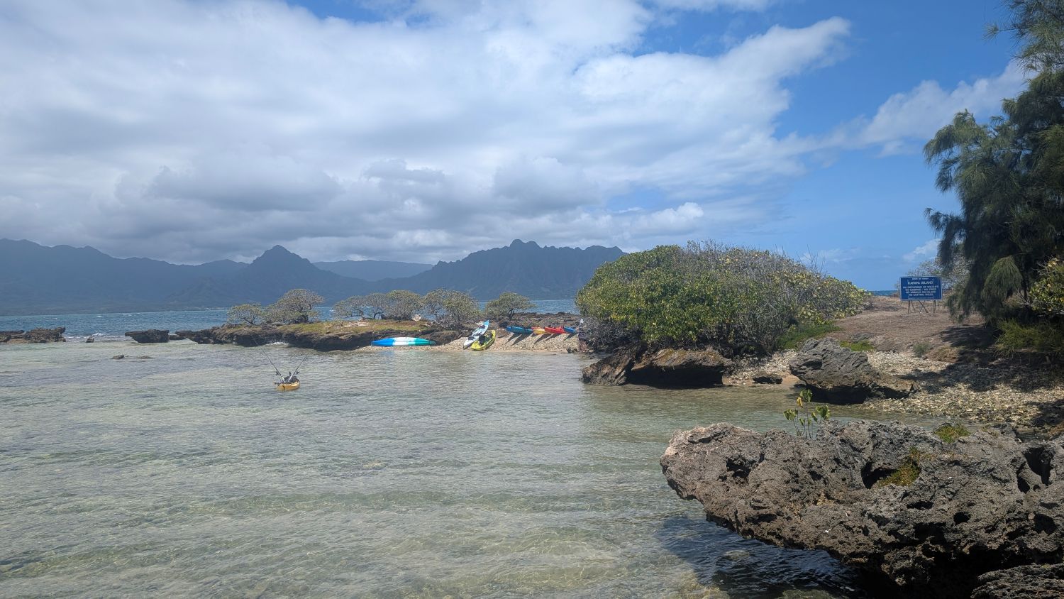 Landing cove on Kapapa Island with kayaks